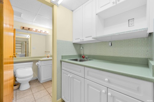 568 St. Giles Road, West Vancouver, BC 