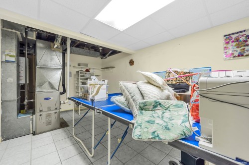 568 St. Giles Road, West Vancouver, BC 