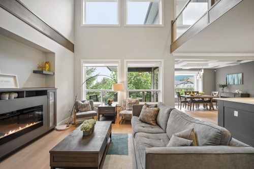 1381 Coast Meridian Road, Coquitlam, BC 