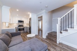 2949 35th Avenue WVancouver, BC V6N 2M5