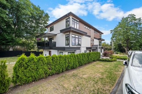 1010 Augusta Avenue, Burnaby, BC - Outdoor