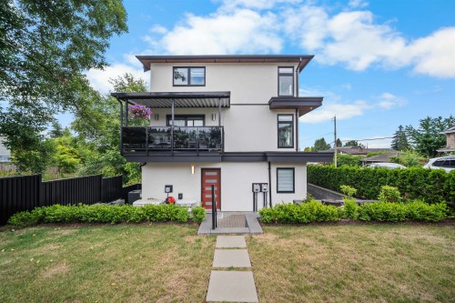1010 Augusta Avenue, Burnaby, BC - Outdoor