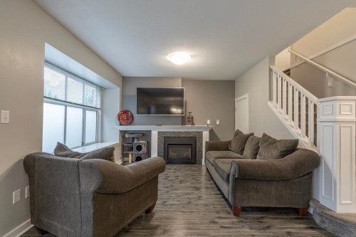 84-12099 237 Street, Maple Ridge, BC 
