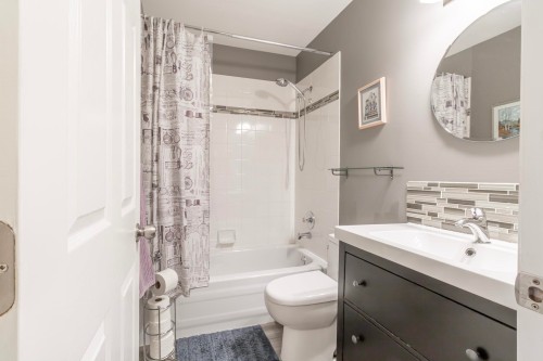 84-12099 237 Street, Maple Ridge, BC 