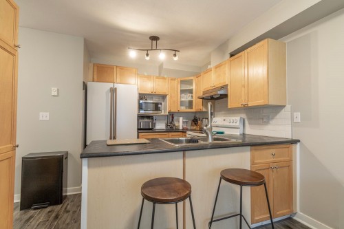 84-12099 237 Street, Maple Ridge, BC 