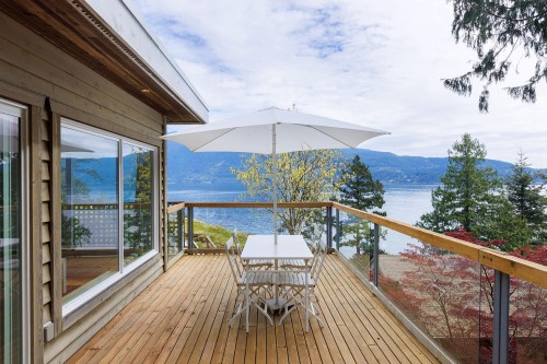234 David Road  Bowen Island, BC V0N 1G1