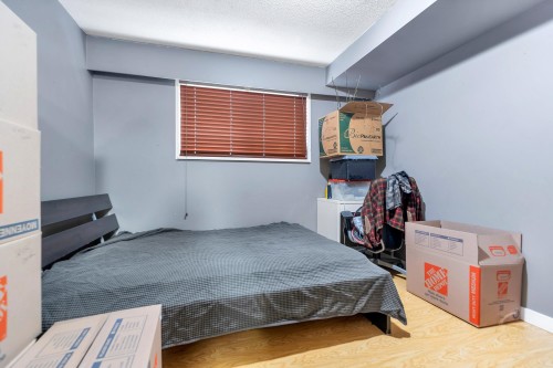 1231 Prairie Avenue, Port Coquitlam, BC - Indoor Photo Showing Bedroom