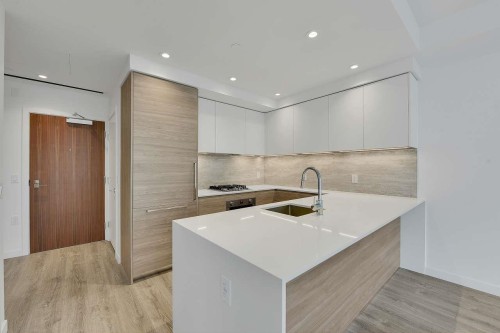 1505-680 Quayside Drive  New Westminster, BC V3M 0P2