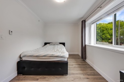 621 65Th Avenue E, Vancouver, BC 
