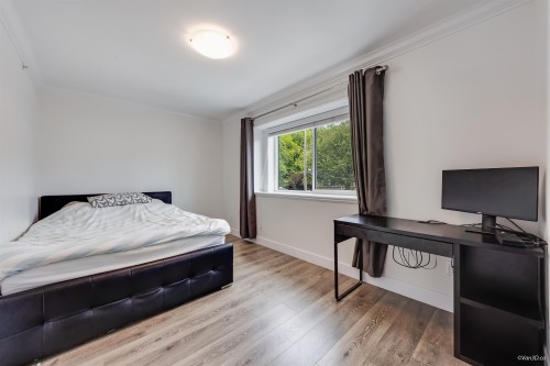 621 65Th Avenue E, Vancouver, BC 