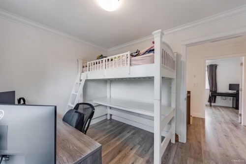 621 65Th Avenue E, Vancouver, BC 