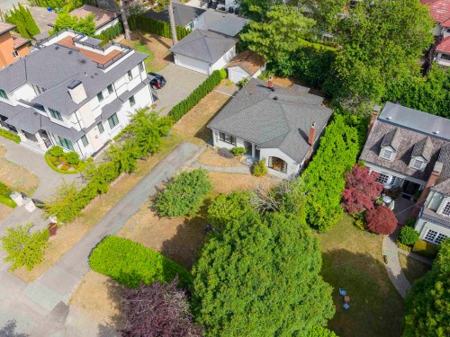 4691 5Th Avenue W, Vancouver, BC - Outdoor With View