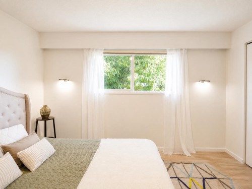 9351 Glenbrook Drive, Richmond, BC - Indoor Photo Showing Bedroom
