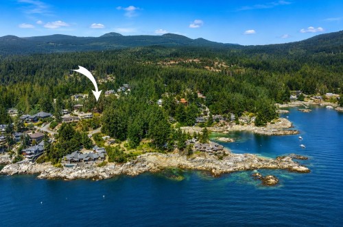 5475 Hydaway Place, Halfmoon Bay, BC - Outdoor With Body Of Water With View