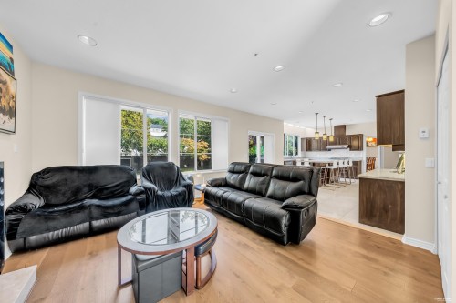 3549 40Th Avenue W, Vancouver, BC 