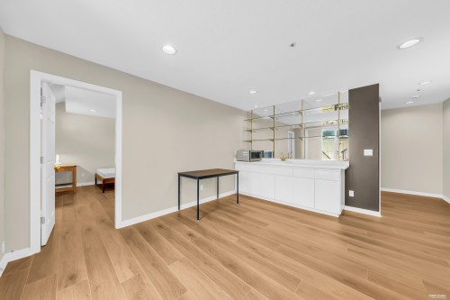 3549 40Th Avenue W, Vancouver, BC 