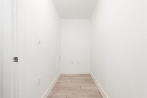 601-8570 Rivergrass Drive, Vancouver, BC 
