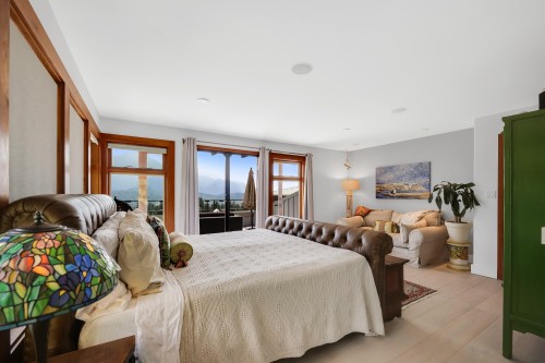 4-40781 Thunderbird Ridge, Squamish, BC - Indoor Photo Showing Bedroom