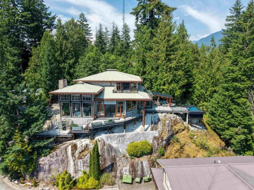 4-40781 Thunderbird Ridge, Squamish, BC - Outdoor With Deck Patio Veranda