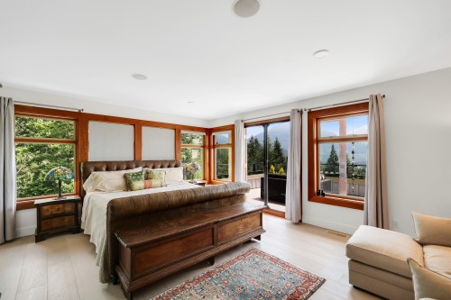 4-40781 Thunderbird Ridge, Squamish, BC - Indoor Photo Showing Bedroom