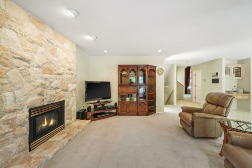 136 Parkside Drive, Port Moody, BC - Indoor Photo Showing Living Room With Fireplace