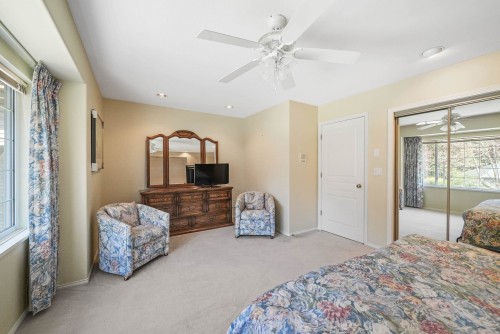 136 Parkside Drive, Port Moody, BC - Indoor Photo Showing Bedroom