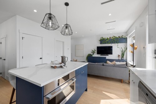 5867 Battison Street, Vancouver, BC 