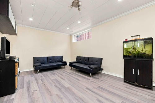 3023 Centaurus Drive, Burnaby, BC 