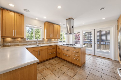 5372 5B Avenue, Delta, BC 