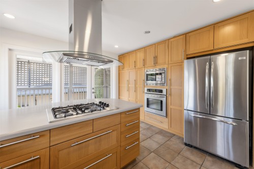 5372 5B Avenue, Delta, BC 