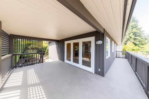 5372 5B Avenue, Delta, BC 