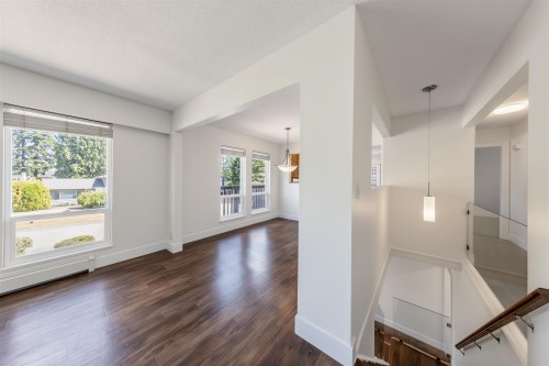5372 5B Avenue, Delta, BC 