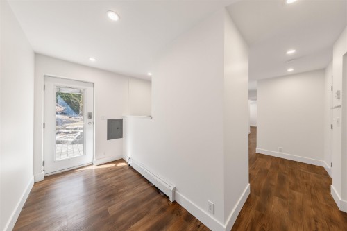 5372 5B Avenue, Delta, BC 