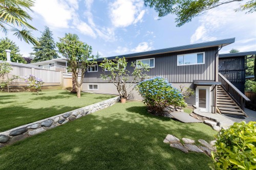 5372 5B Avenue, Delta, BC 