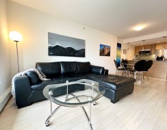 605-1887 Crowe Street Vancouver, BC V5Y 0B4