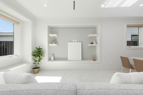 11308 Williams Road, Richmond, BC - Indoor