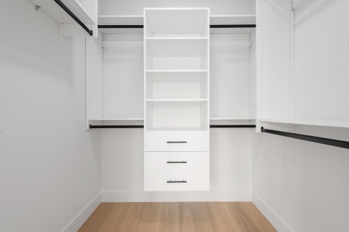 11308 Williams Road, Richmond, BC - Indoor With Storage