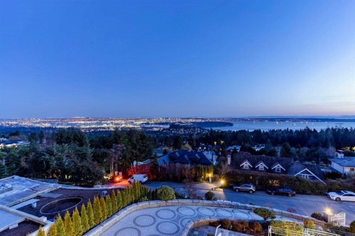 965 King Georges Way, West Vancouver, BC 