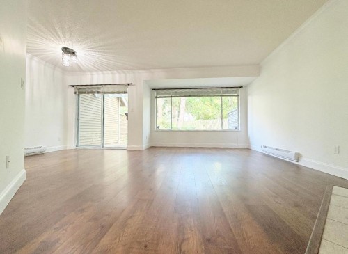 8-7400 Minoru Boulevard, Richmond, BC - Indoor