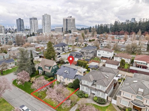 5878 Arlington Street, Vancouver, BC - Outdoor With View