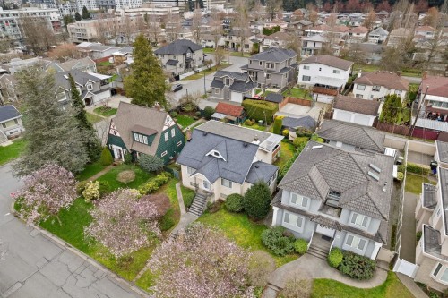 5878 Arlington Street, Vancouver, BC - Outdoor