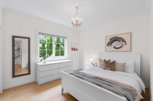 1733 Fulton Avenue, West Vancouver, BC 