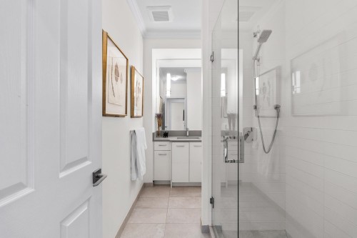 1733 Fulton Avenue, West Vancouver, BC 