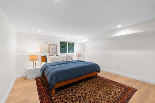 1733 Fulton Avenue, West Vancouver, BC 