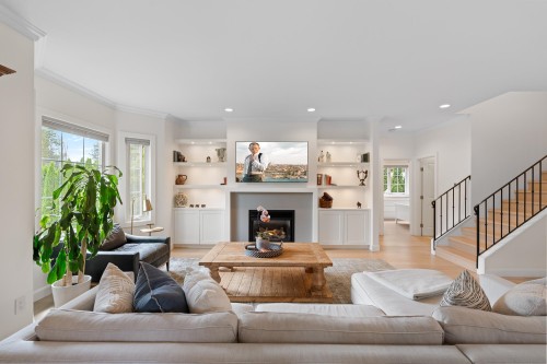 1733 Fulton Avenue, West Vancouver, BC 