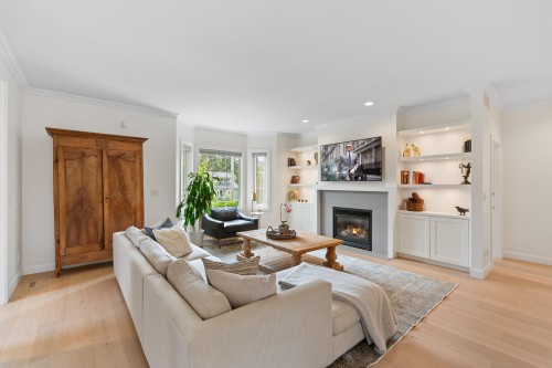 1733 Fulton Avenue, West Vancouver, BC 