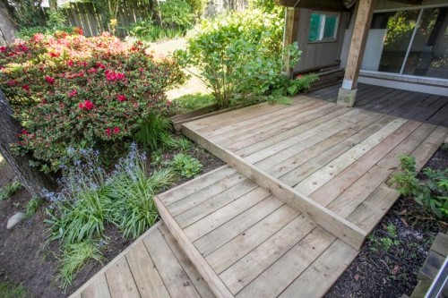 1470 June Crescent, Port Coquitlam, BC - Outdoor With Deck Patio Veranda