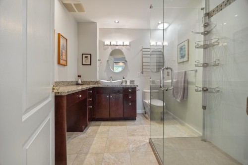 3608 7Th Avenue W, Vancouver, BC 