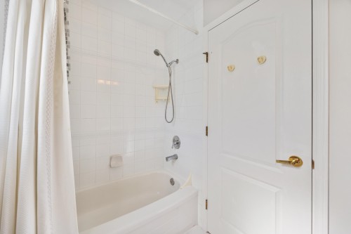 3608 7Th Avenue W, Vancouver, BC 