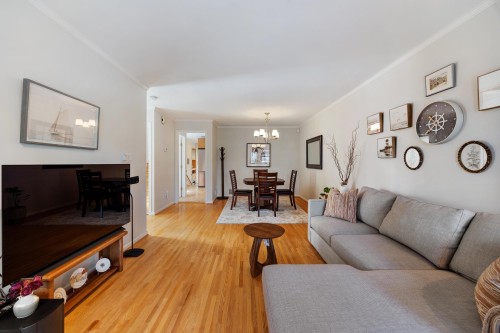 3608 7Th Avenue W, Vancouver, BC 